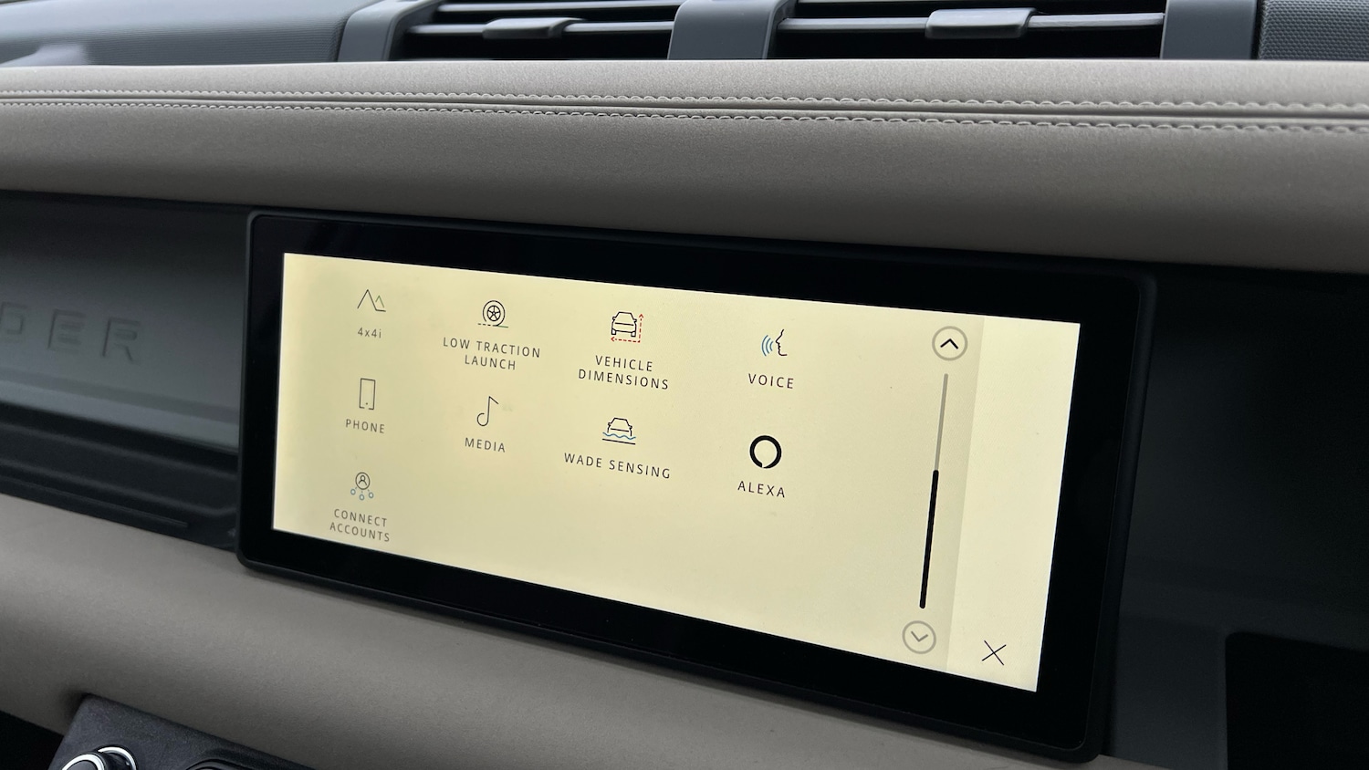 Used Land Rover Defender 2023 for sale - 77450278: Photo 40