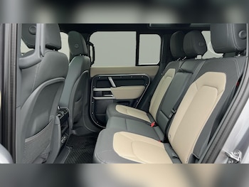 Used Land Rover Defender 2023 for sale - 77450278: Photo