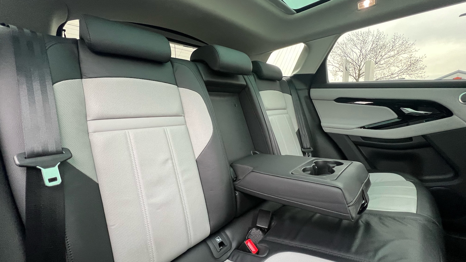 Used Land Rover Range Rover Evoque 2023 for sale - 77149182: Photo 33