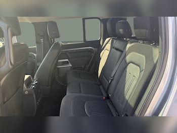 Used Land Rover Defender 2020 for sale - 78424449: Photo