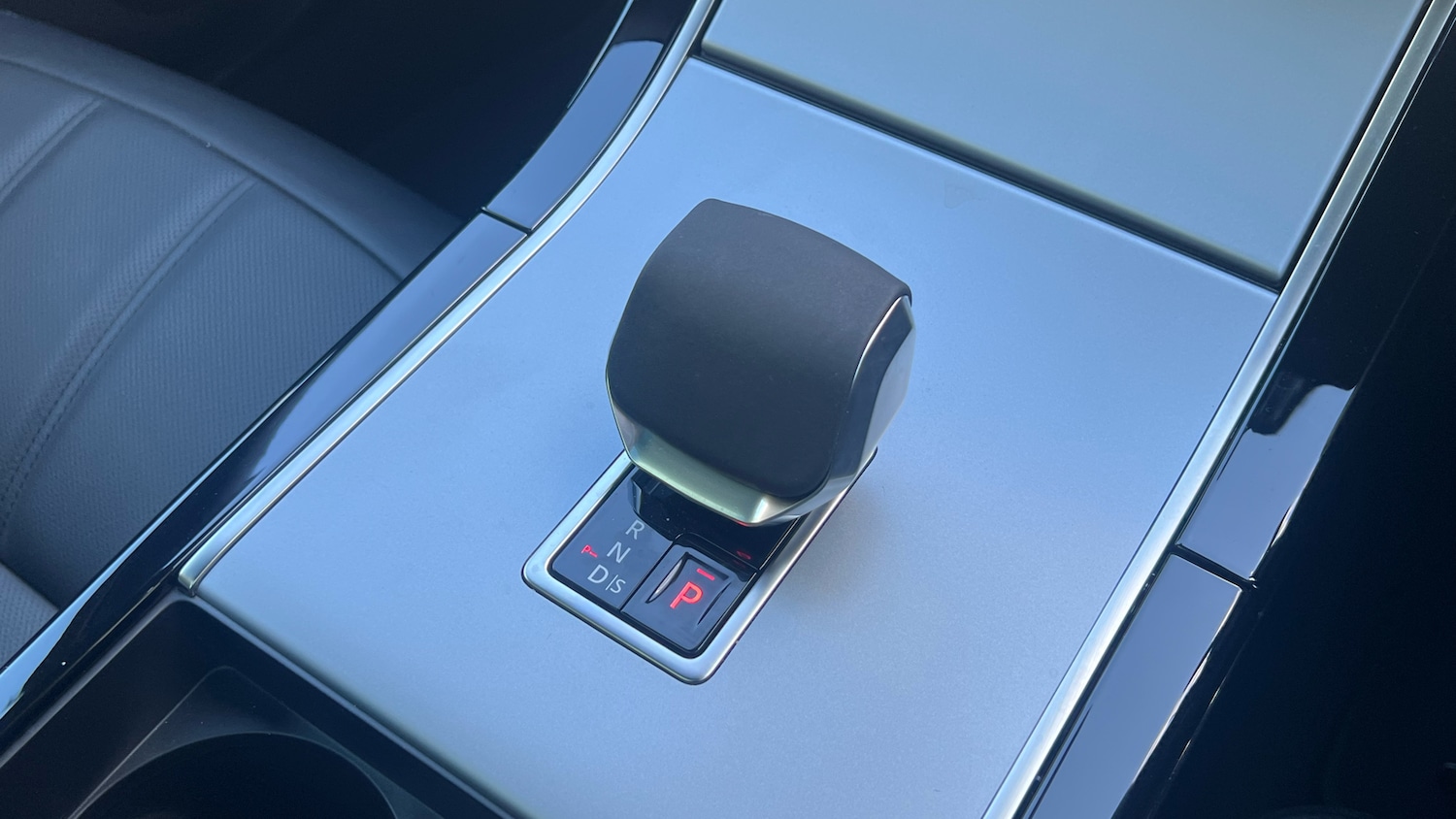 Used Land Rover Range Rover Evoque 2025 for sale - 76777201: Photo 13