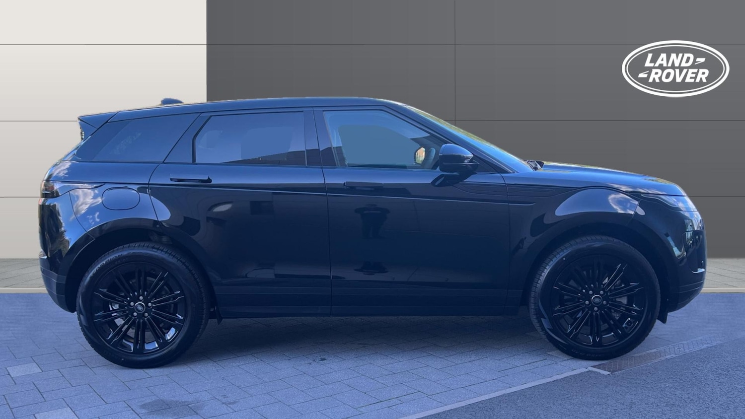 Used Land Rover Range Rover Evoque 2025 for sale - 76777201: Photo 5