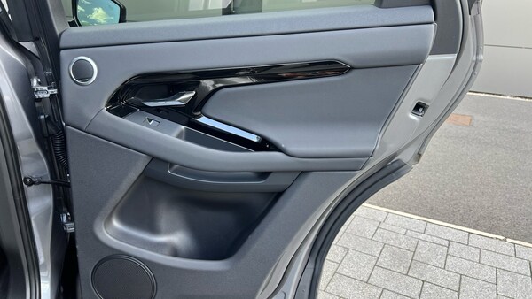 Used Land Rover Range Rover Evoque 2025 for sale - 75653270: Photo 31
