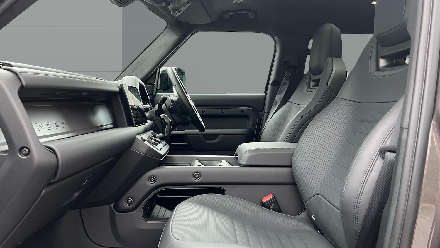 Used Land Rover Defender 2025 for sale - 77036628: Photo 3