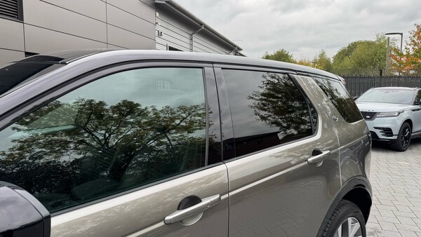Used Land Rover Discovery Sport 2024 for sale - 76287118: Photo 22