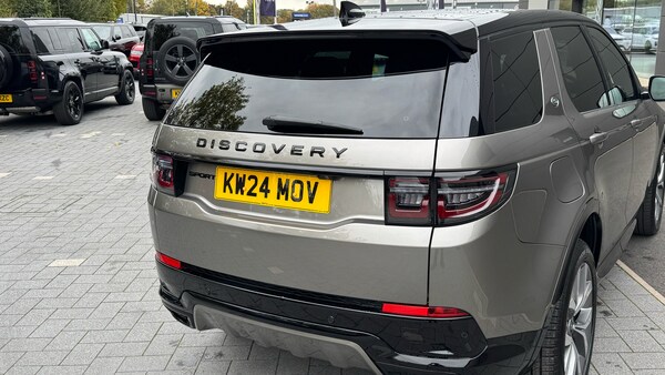 Used Land Rover Discovery Sport 2024 for sale - 76287118: Photo 28