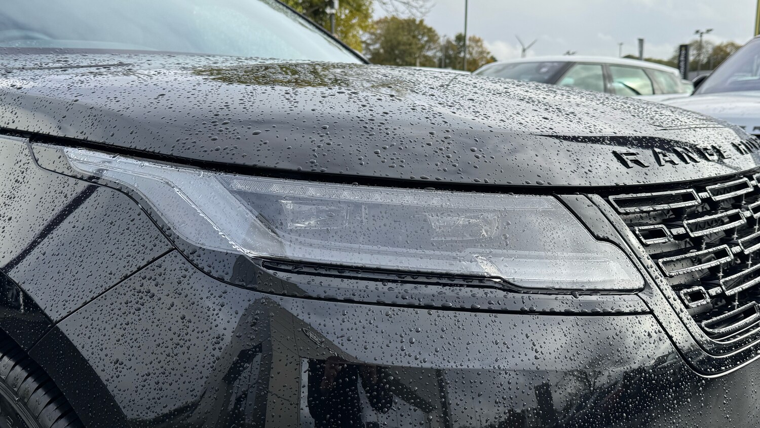 Used Land Rover Range Rover Velar 2025 for sale - 76319519: Photo 17