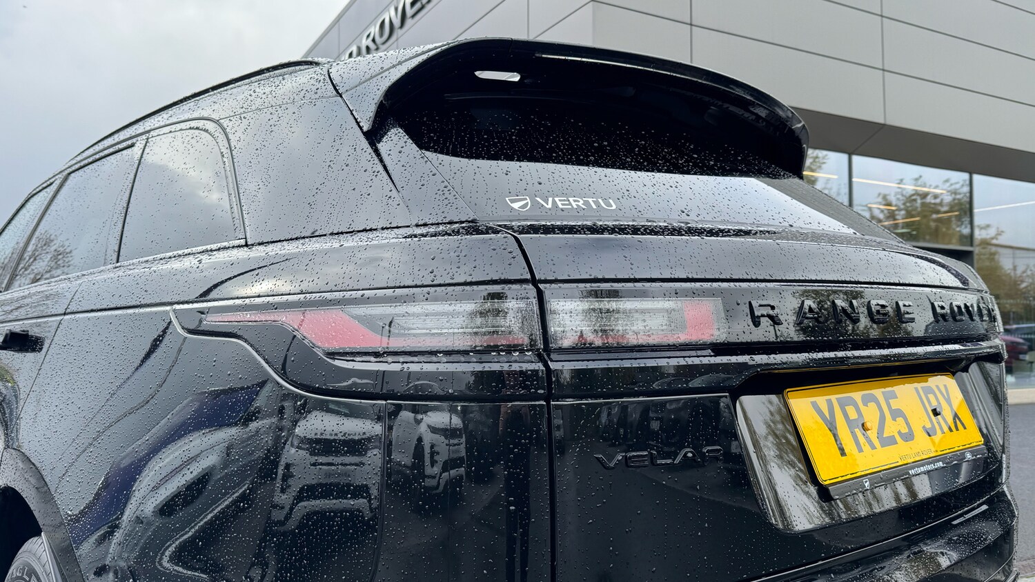 Used Land Rover Range Rover Velar 2025 for sale - 76319519: Photo 19