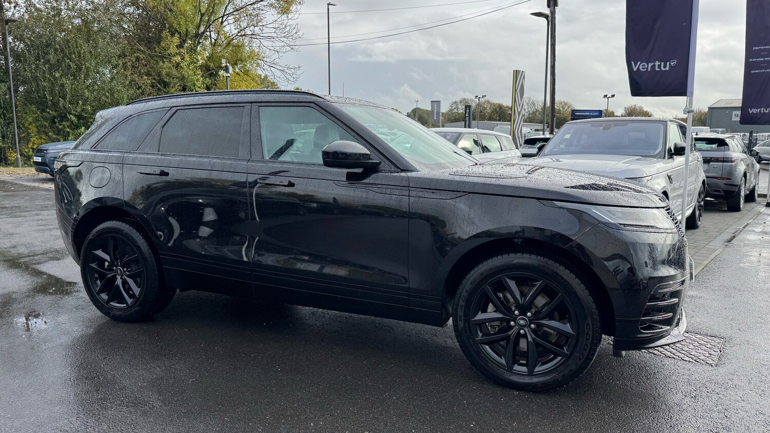 Used Land Rover Range Rover Velar 2025 for sale - 76319519: Photo 26