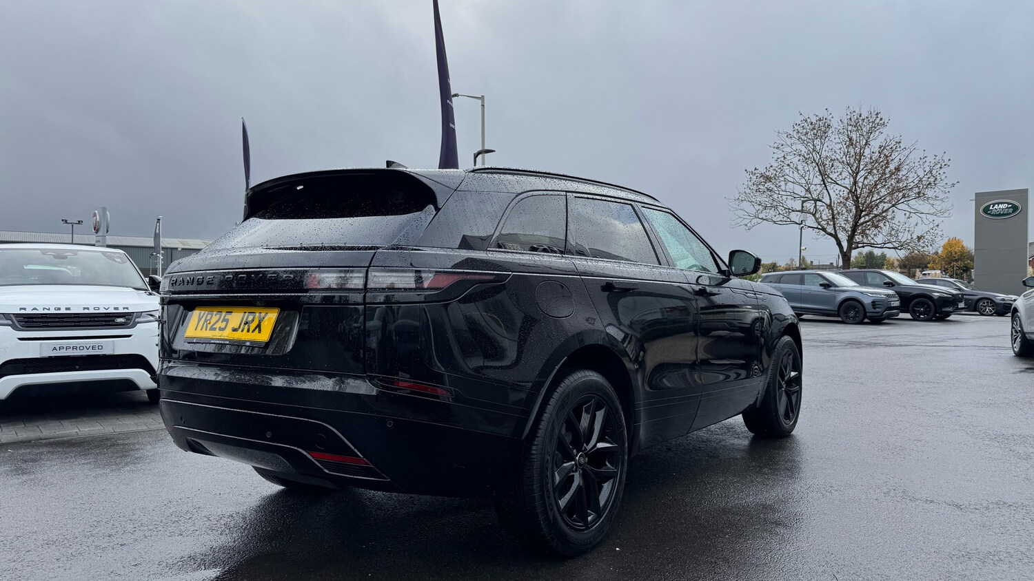 Used Land Rover Range Rover Velar 2025 for sale - 76319519: Photo 27