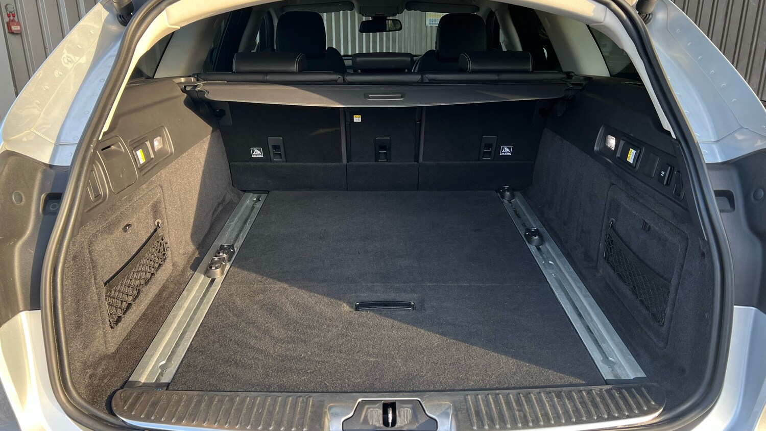 Used Jaguar XF 2018 for sale - 77746525: Photo 10