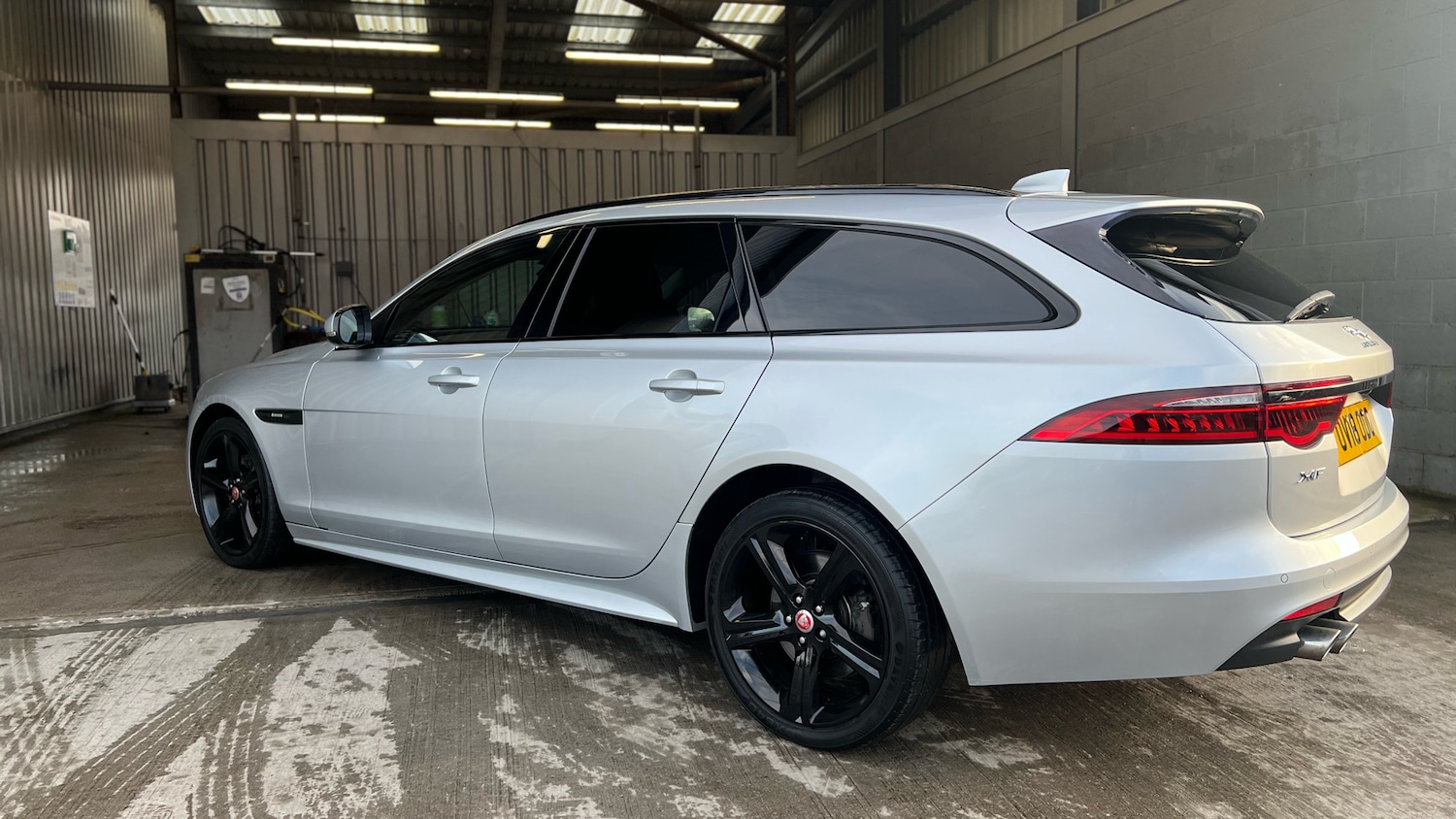 Used Jaguar XF 2018 for sale - 77746525: Photo 21
