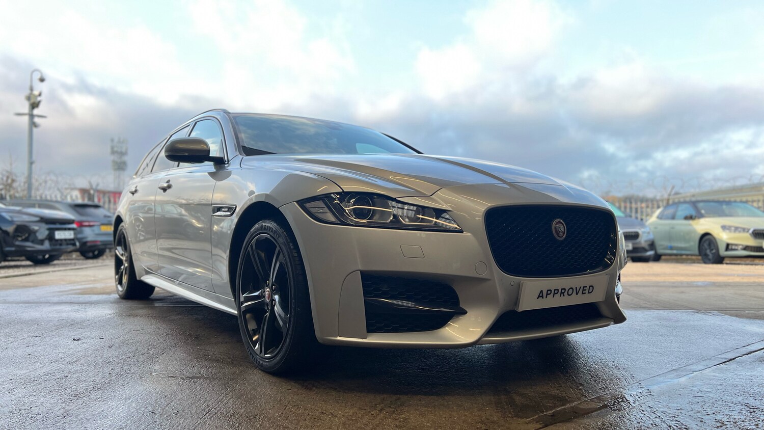 Used Jaguar XF 2018 for sale - 77746525: Photo 25