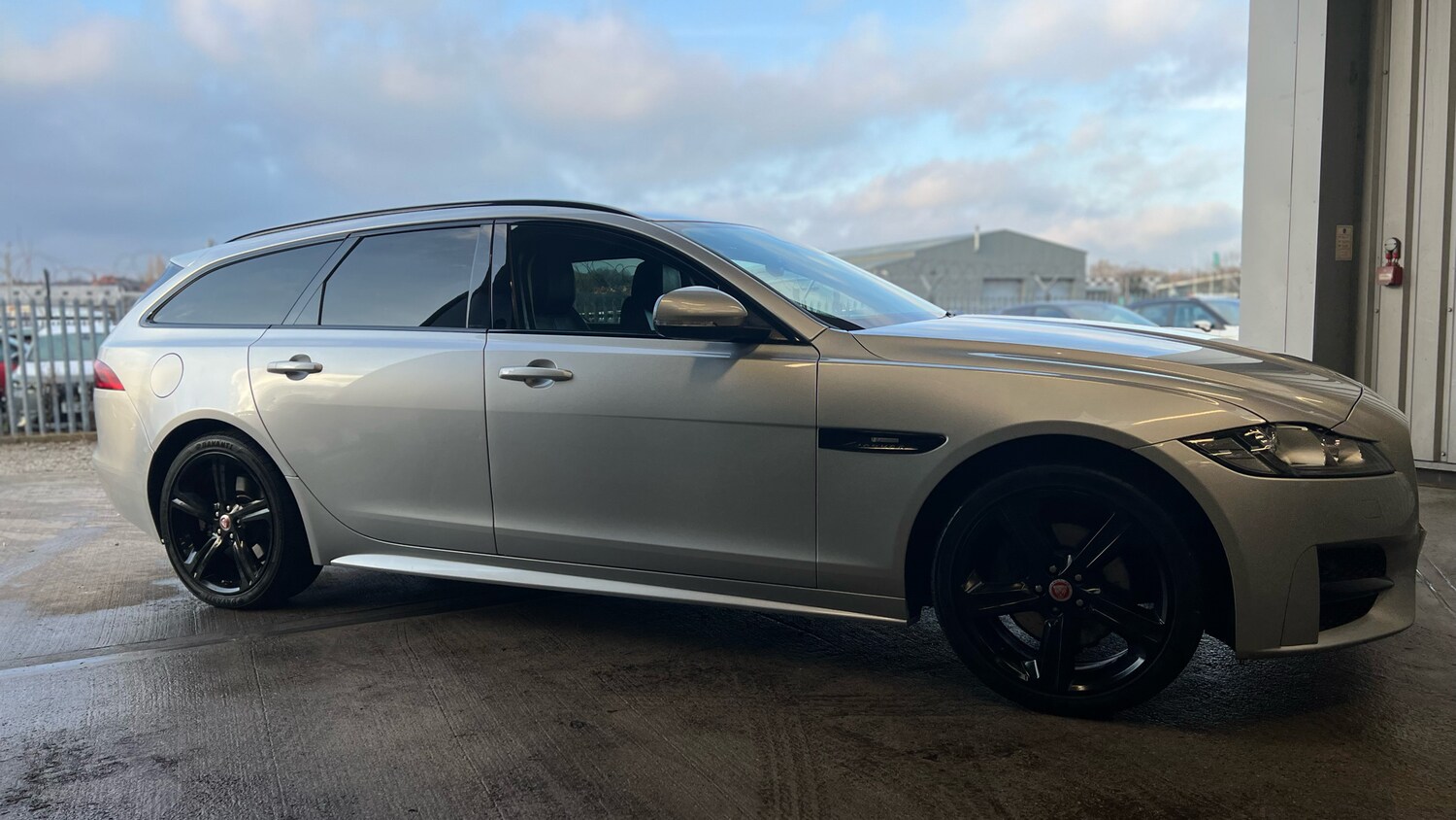 Used Jaguar XF 2018 for sale - 77746525: Photo 26