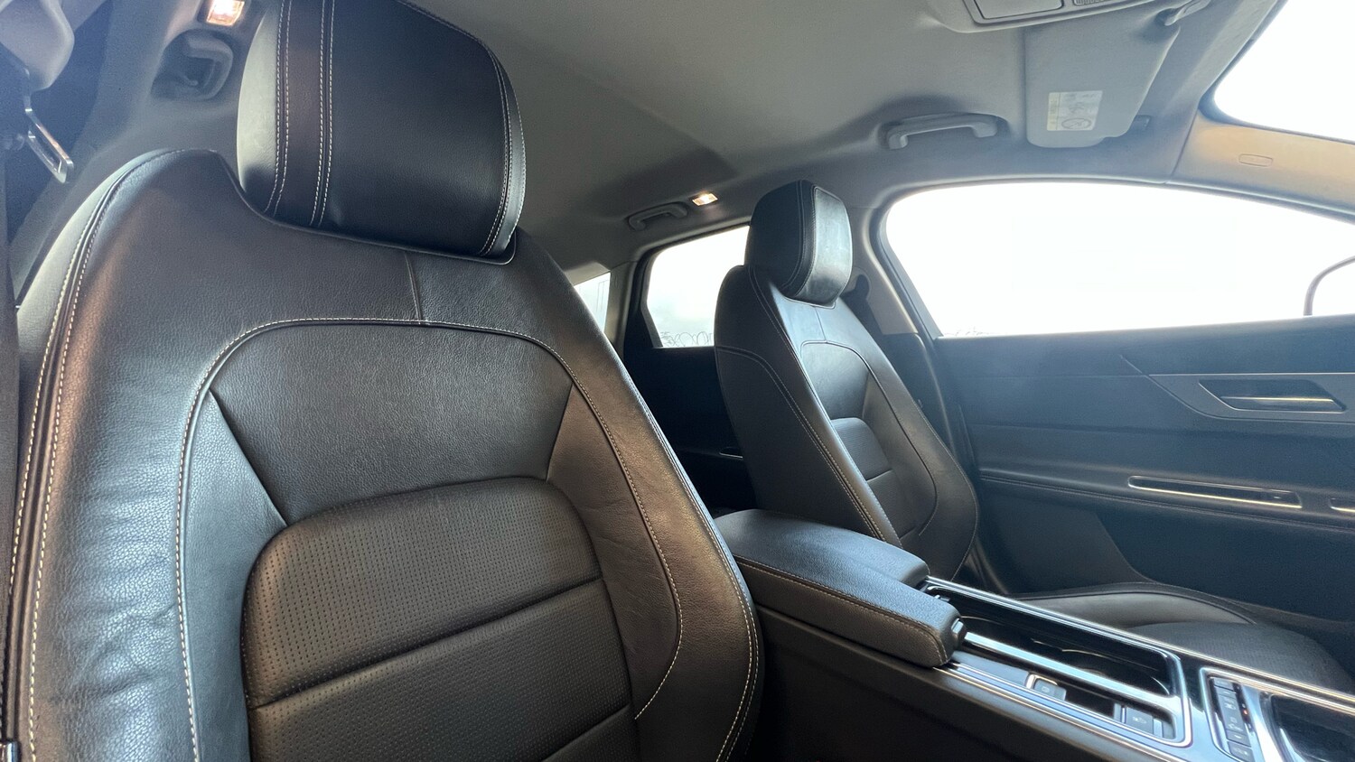 Used Jaguar XF 2018 for sale - 77746525: Photo 36