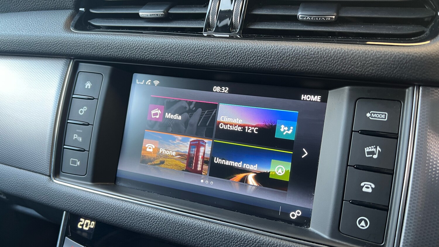 Used Jaguar XF 2018 for sale - 77746525: Photo 37