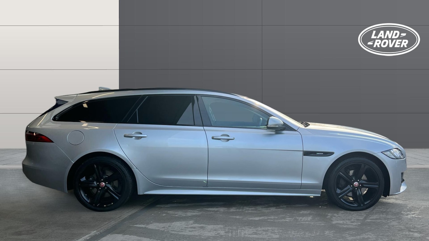 Used Jaguar XF 2018 for sale - 77746525: Photo 5