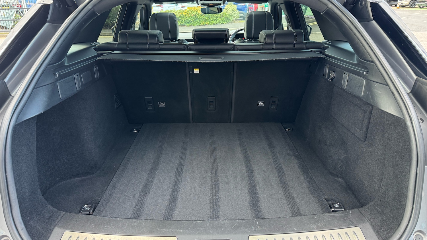 Used Land Rover Range Rover Velar 2020 for sale - 76355400: Photo 10