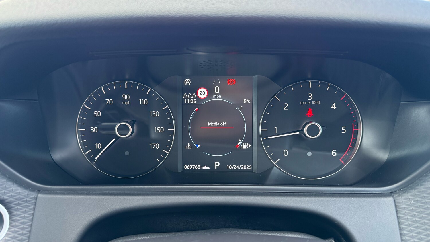 Used Land Rover Range Rover Velar 2020 for sale - 76355400: Photo 16