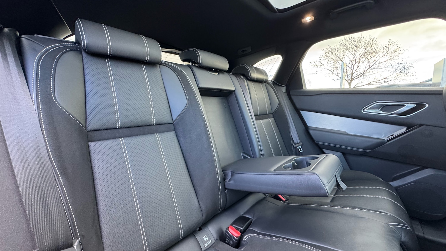 Used Land Rover Range Rover Velar 2020 for sale - 76355400: Photo 33