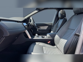 Used Land Rover Discovery Sport 2025 for sale - 78849701: Photo