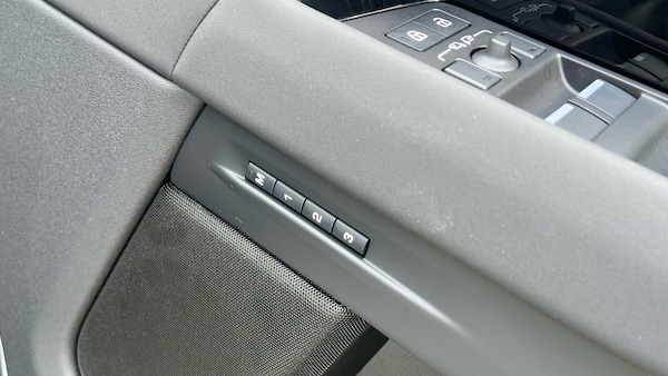 Used Land Rover Range Rover Evoque 2025 for sale - 75790386: Photo 37