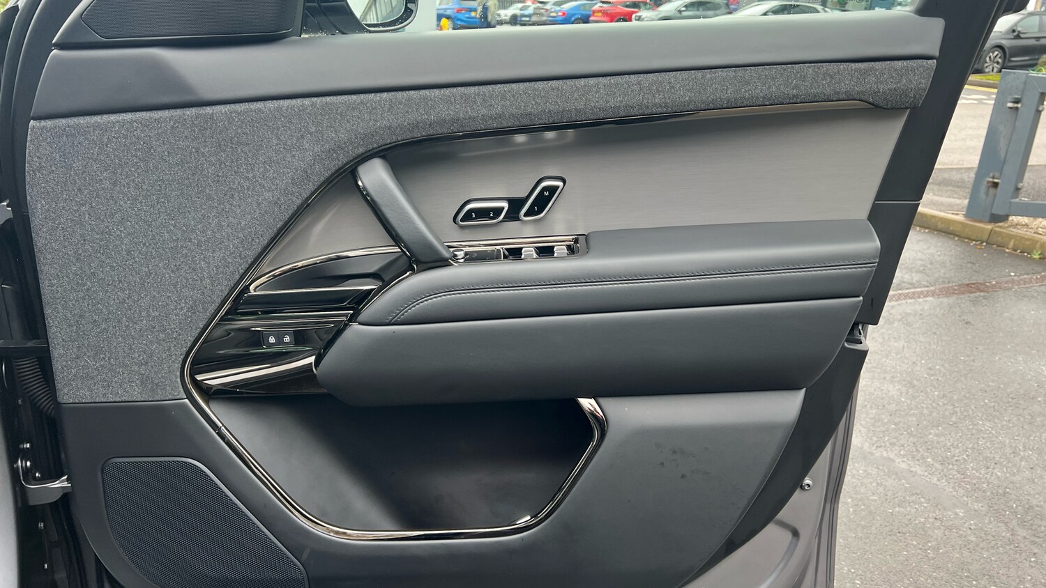 Used Land Rover Range Rover Sport 2023 for sale - 77570543: Photo 34