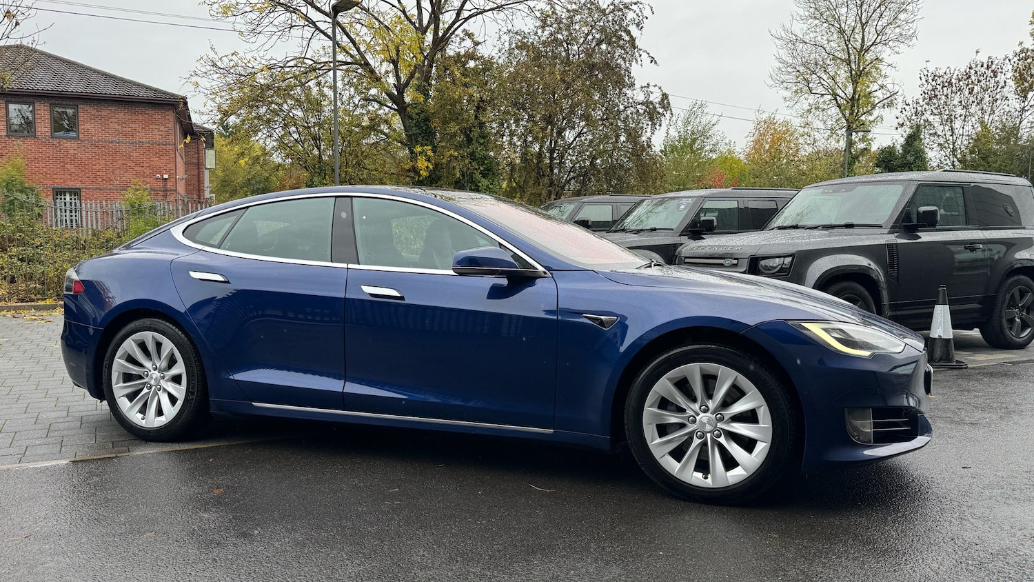 Used Tesla Model S 2019 for sale - 76352409: Photo 26