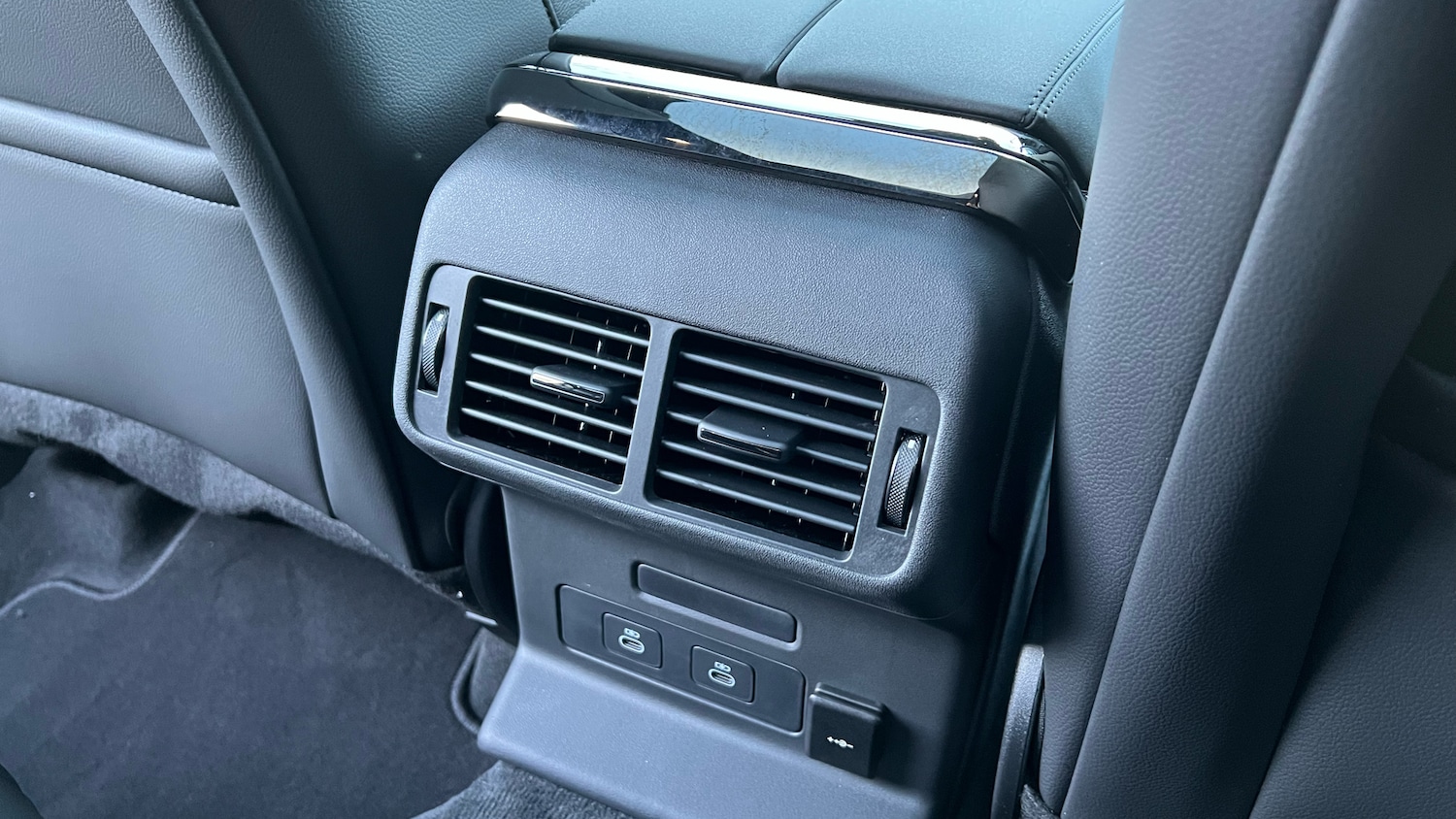 Used Land Rover Range Rover Velar 2025 for sale - 77544550: Photo 18