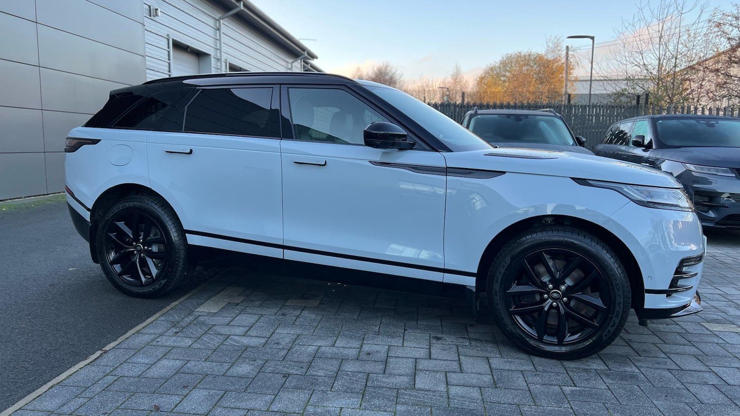 Used Land Rover Range Rover Velar 2025 for sale - 77544550: Photo 25