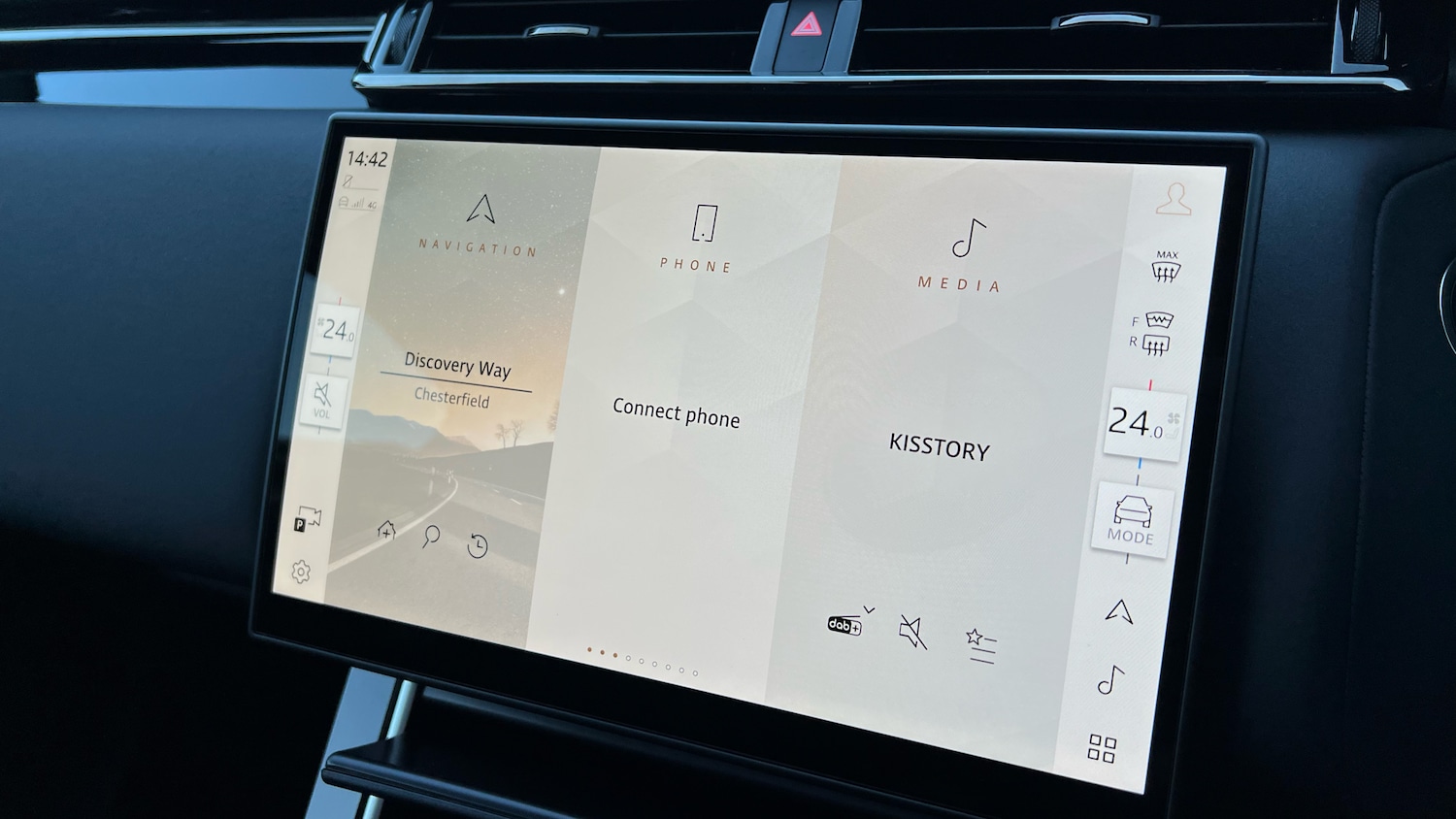 Used Land Rover Range Rover Velar 2025 for sale - 77544550: Photo 36