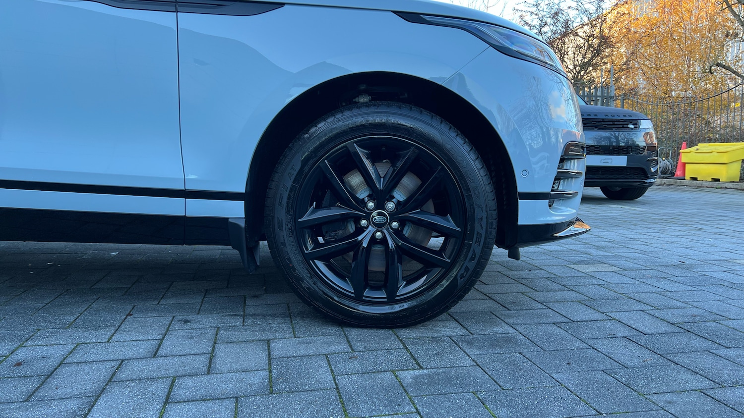 Used Land Rover Range Rover Velar 2025 for sale - 77544550: Photo 8