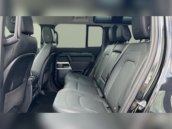 Used Land Rover Defender 2022 for sale - 79150169: Photo
