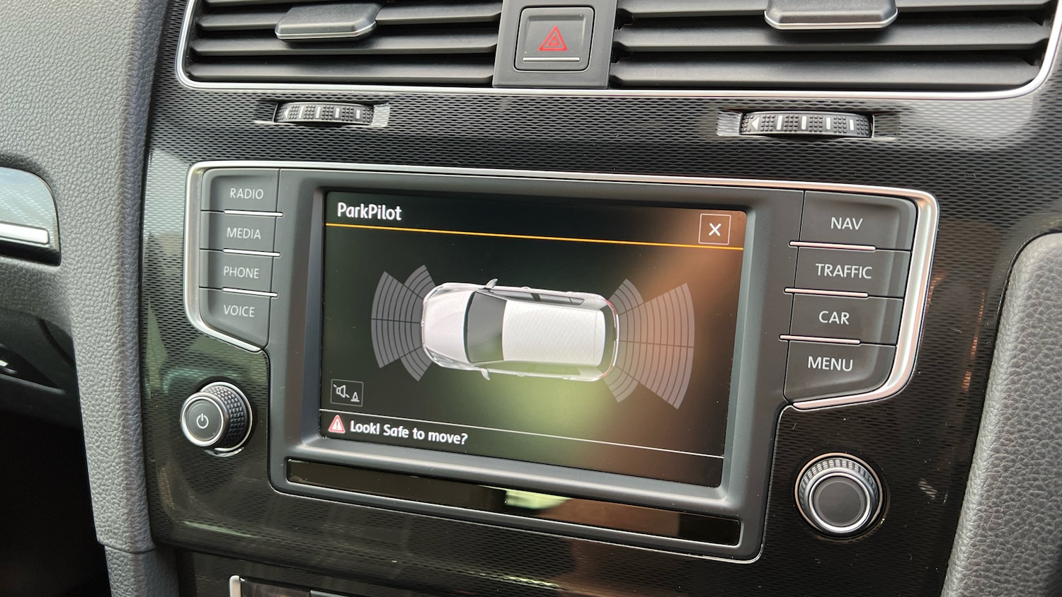 Used Volkswagen Golf 2015 for sale - 76791698: Photo 12