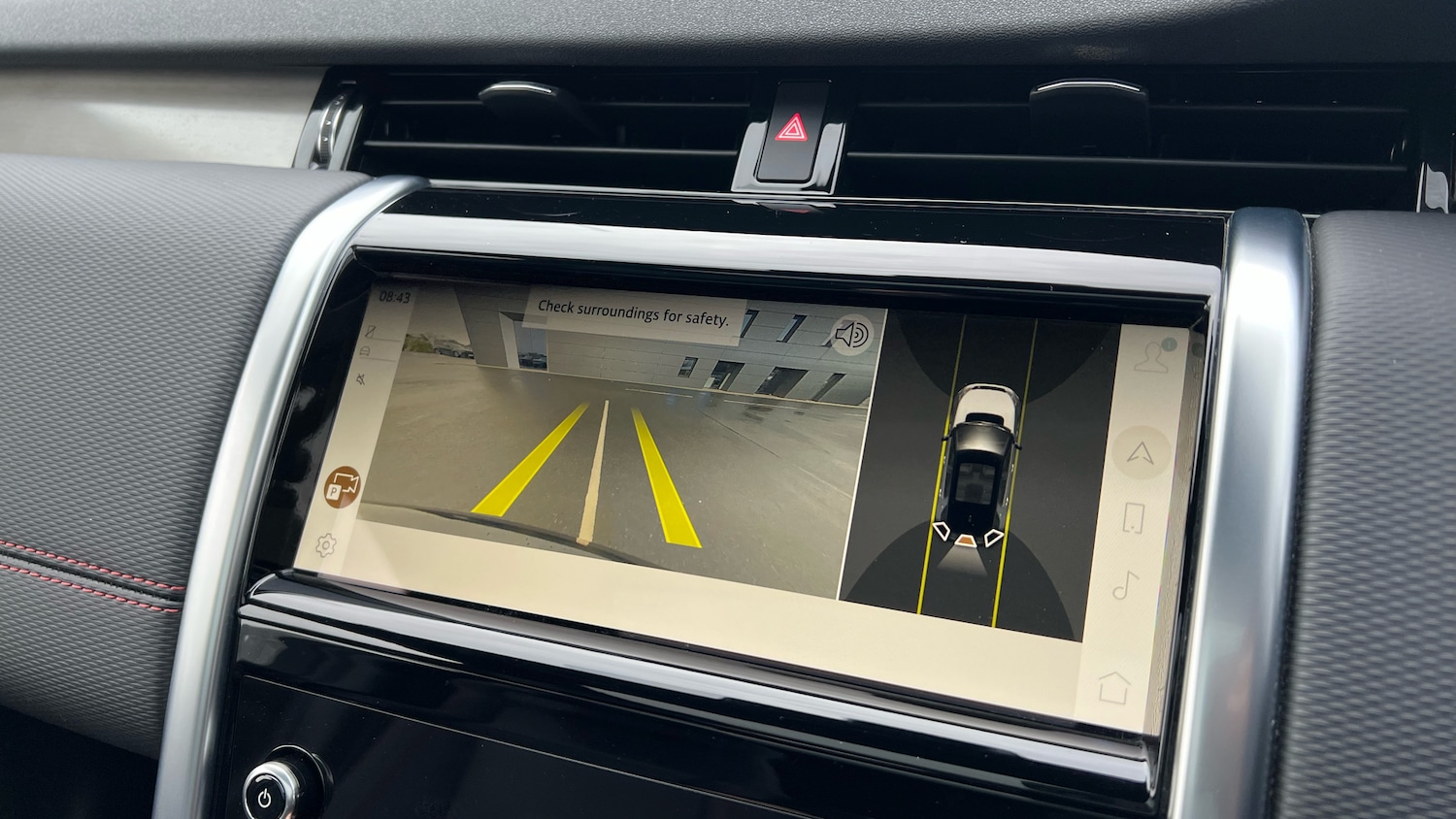 Used Land Rover Discovery Sport 2023 for sale - 78027636: Photo 12