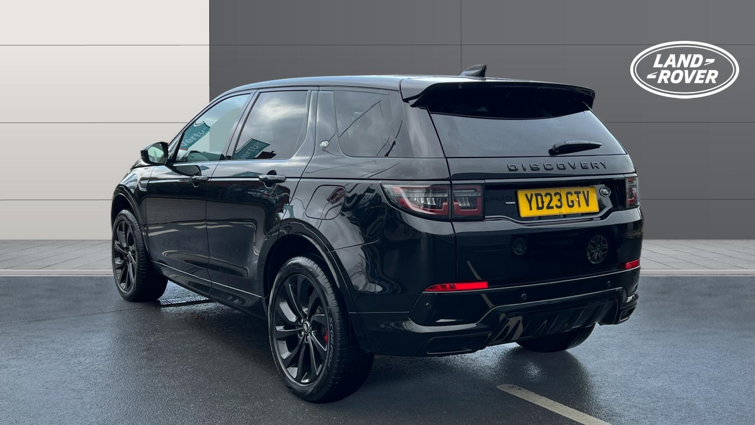Used Land Rover Discovery Sport 2023 for sale - 78027636: Photo 2