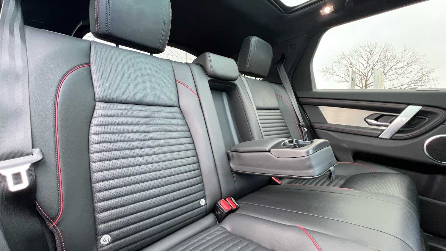 Used Land Rover Discovery Sport 2023 for sale - 78027636: Photo 33