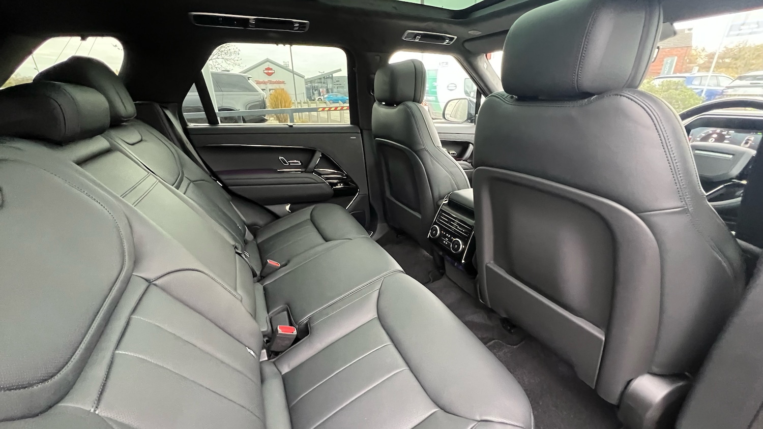 Used Land Rover Range Rover Sport 2025 for sale - 77404511: Photo 32