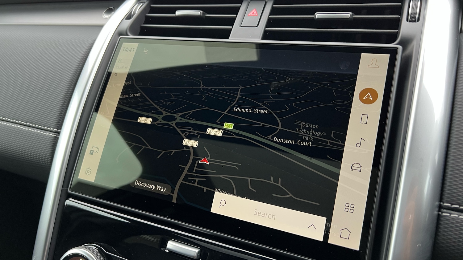 Used Land Rover Discovery 2025 for sale - 77640482: Photo 11