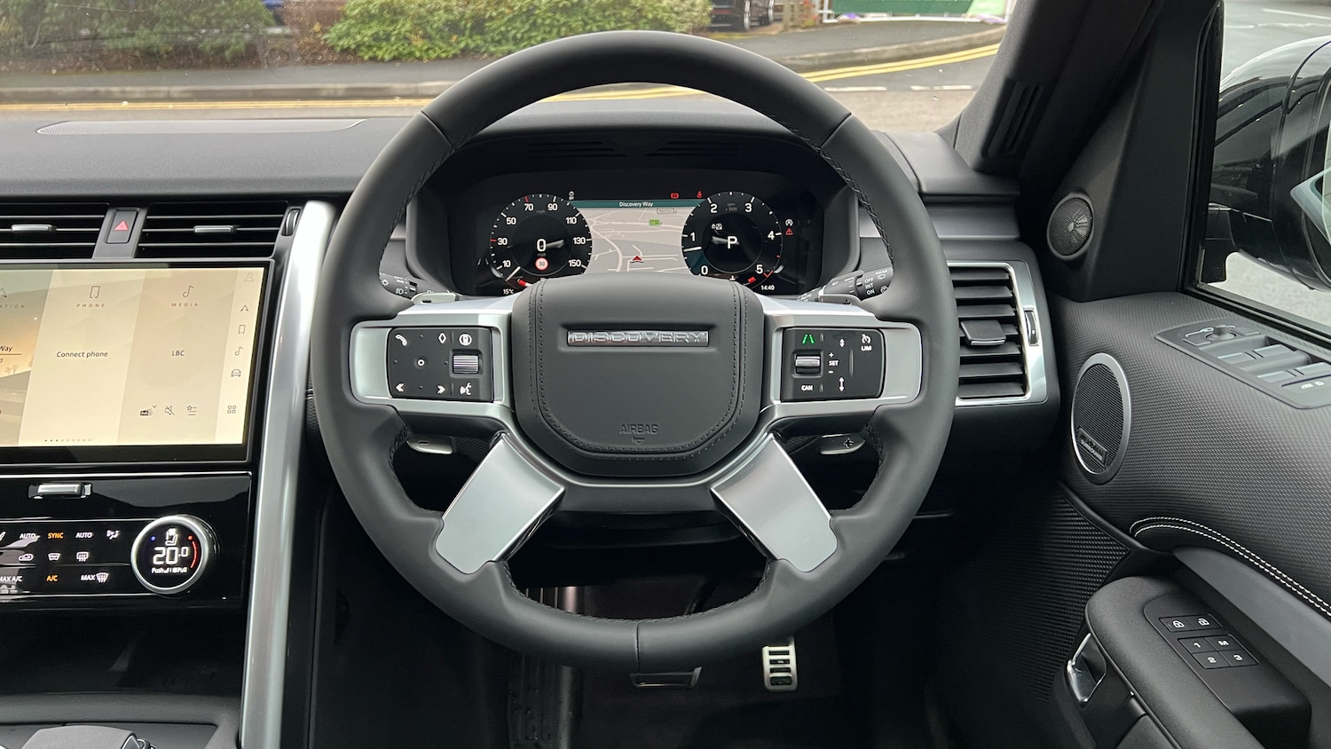 Used Land Rover Discovery 2025 for sale - 77640482: Photo 15