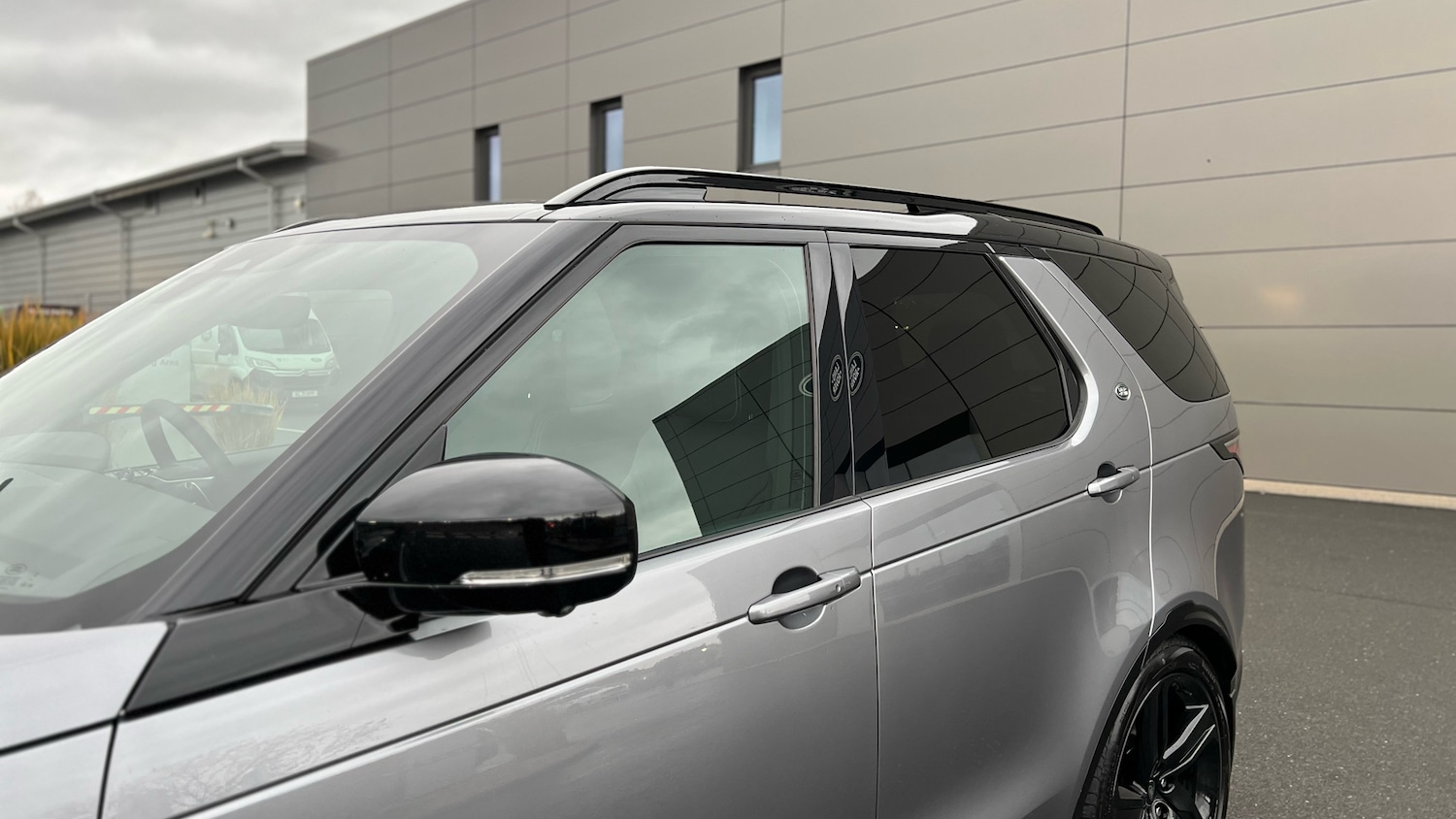 Used Land Rover Discovery 2025 for sale - 77640482: Photo 22