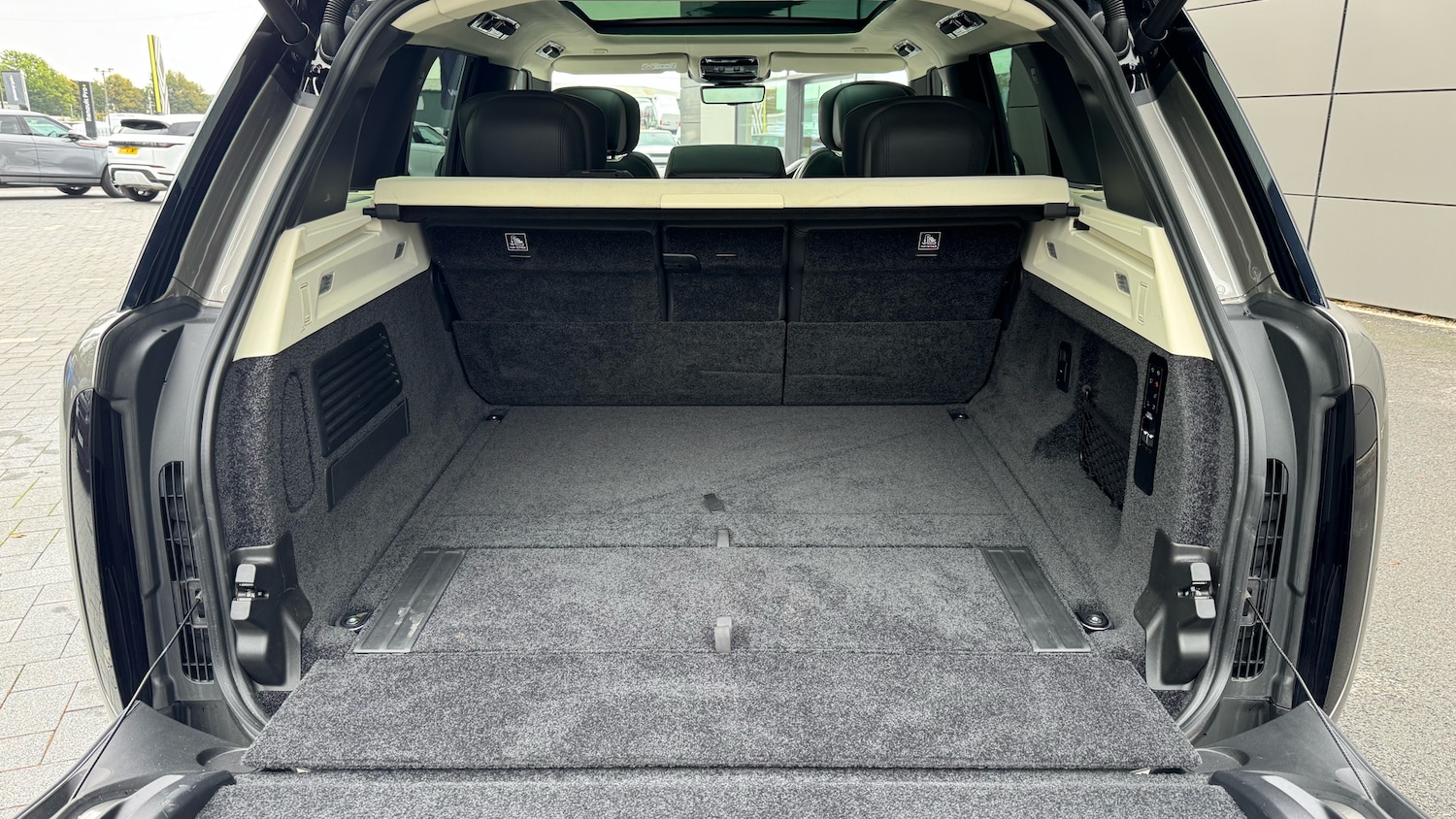 Used Land Rover Range Rover 2022 for sale - 77026018: Photo 10