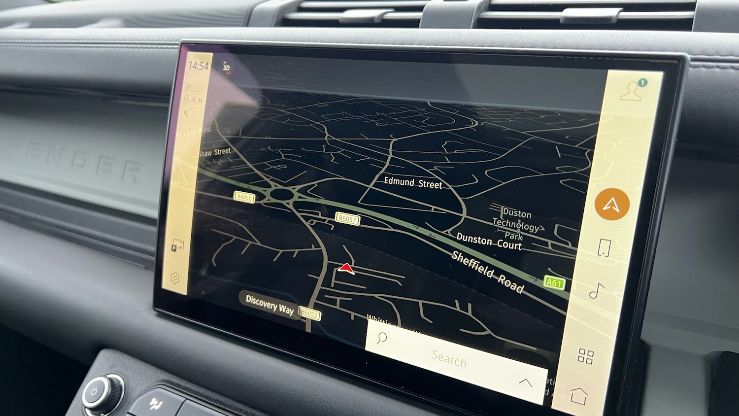 Used Land Rover Defender 2022 for sale - 77198780: Photo 11