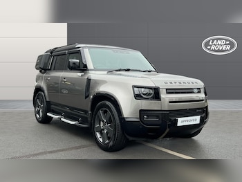 Used Land Rover Defender 2022 for sale - 77198780: Photo