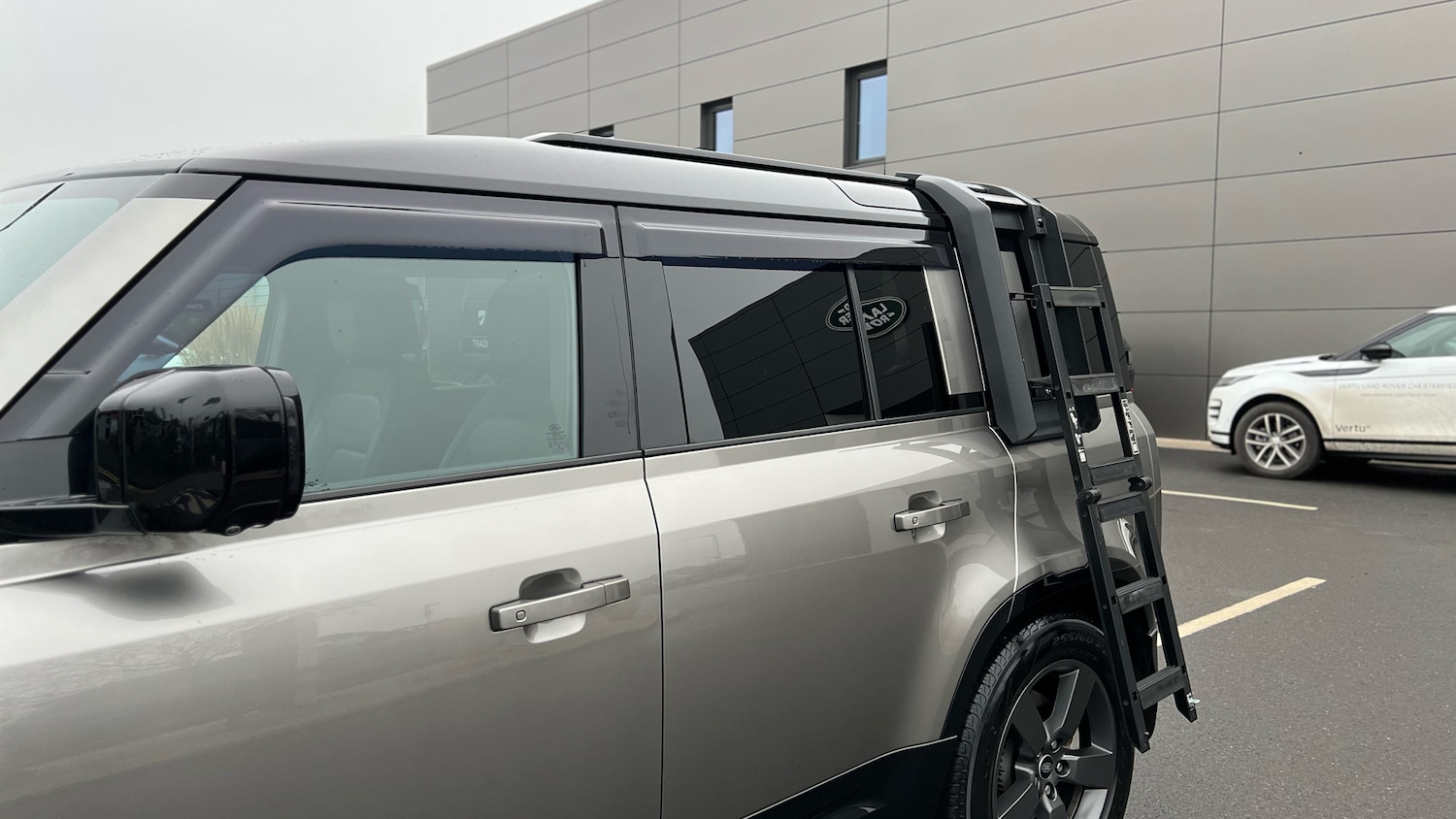 Used Land Rover Defender 2022 for sale - 77198780: Photo 22