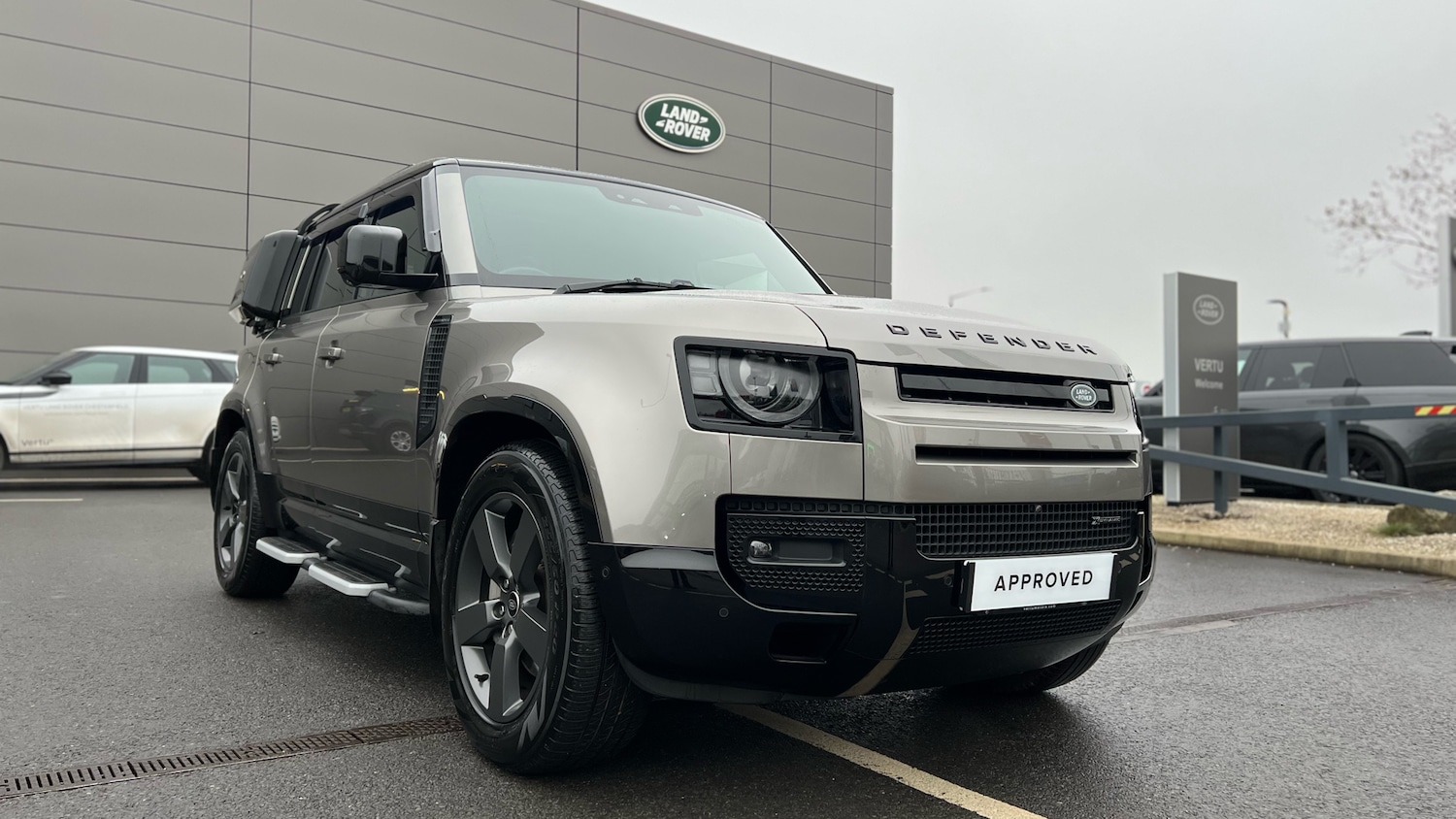 Used Land Rover Defender 2022 for sale - 77198780: Photo 25