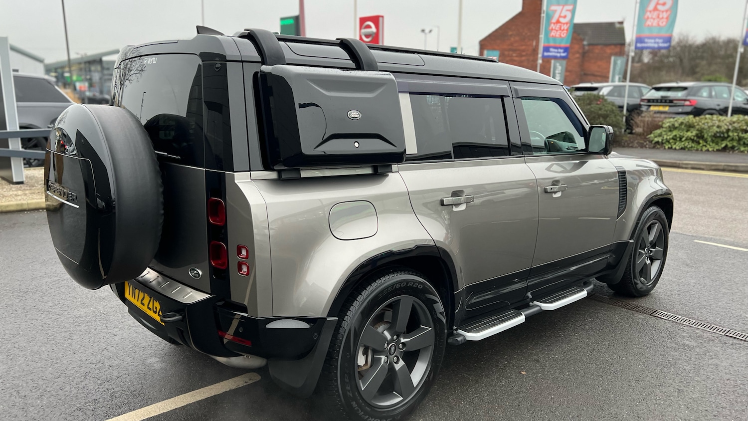 Used Land Rover Defender 2022 for sale - 77198780: Photo 27