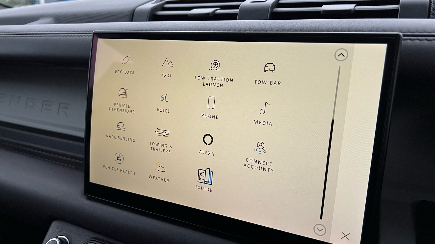 Used Land Rover Defender 2022 for sale - 77198780: Photo 40