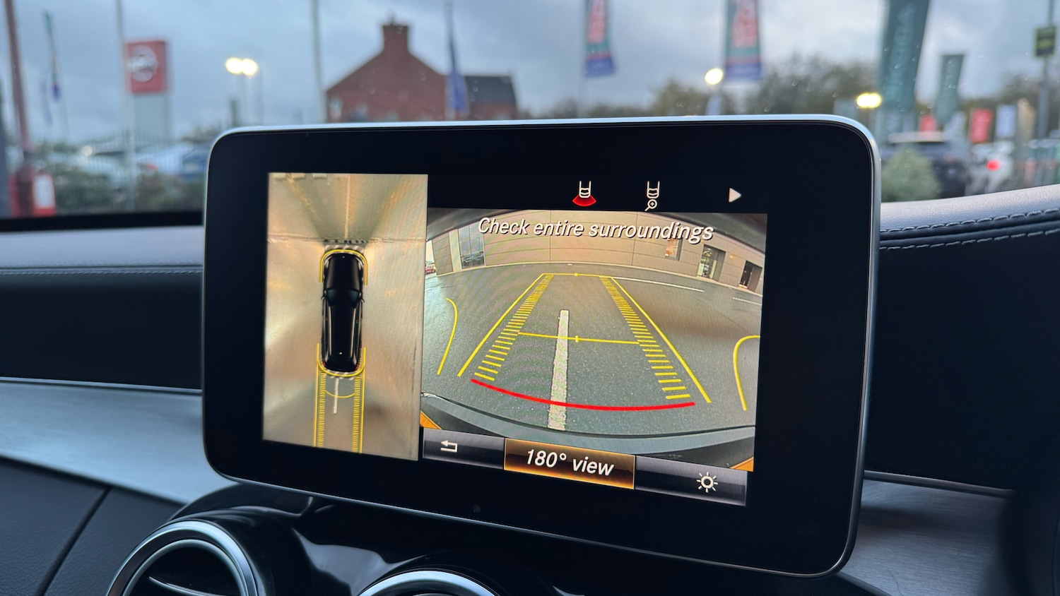 Used Mercedes-Benz C Class 2018 for sale - 76428570: Photo 12