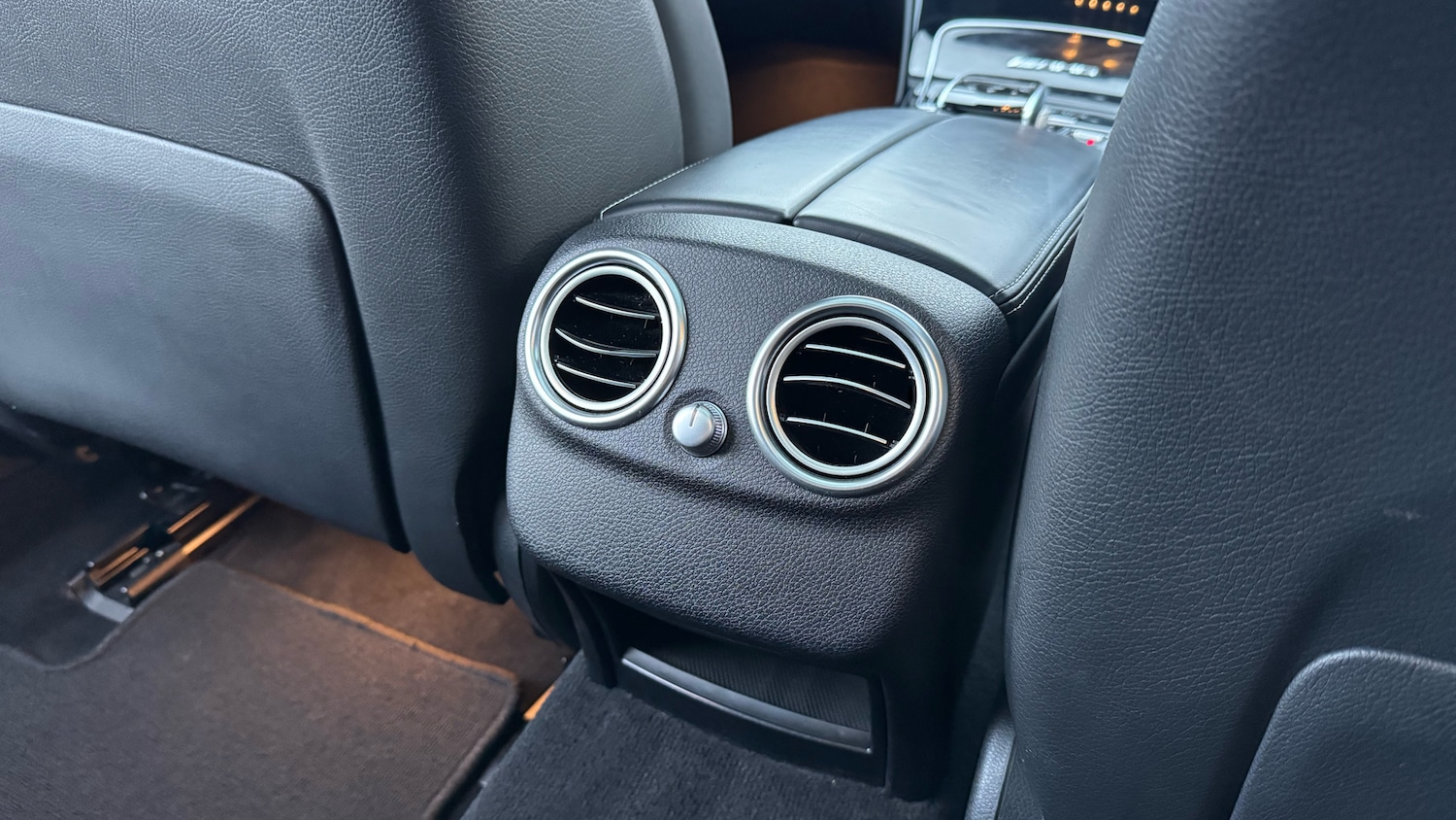 Used Mercedes-Benz C Class 2018 for sale - 76428570: Photo 18